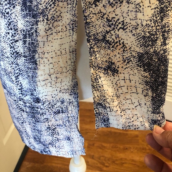 PHILOSOPHY Sleeveless pink crocodile print Top NWT - Picture 3 of 8